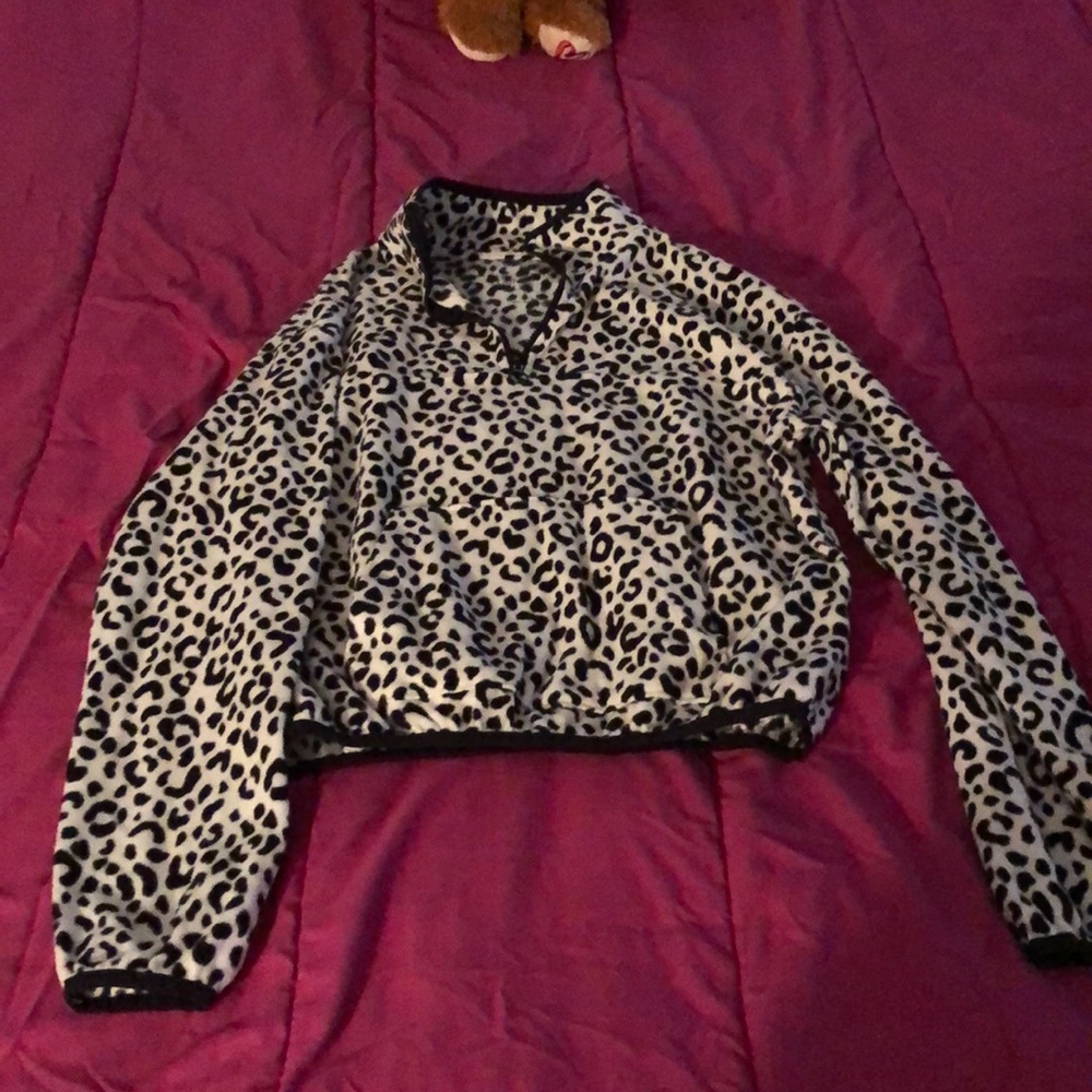 Sweatshirt - Picture 2 of 4